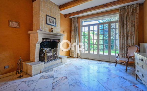 Maison à vendre    5 pièces • 180 m2 Lens