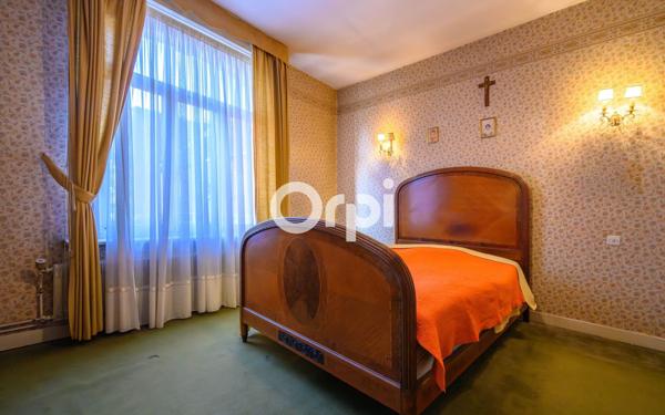 Maison à vendre    5 pièces • 180 m2 Lens