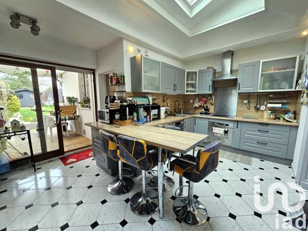 Maison à vendre 5 pièces 143 m² Valenciennes