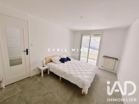 Location appartement 3 pièces 65 m² Toulon