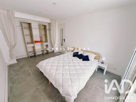 Location appartement 3 pièces 65 m² Toulon