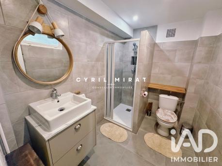 Location appartement 3 pièces 65 m² Toulon