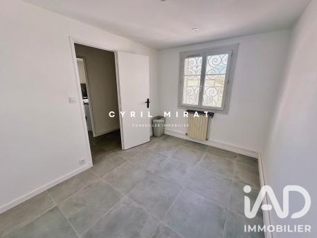 Location appartement 3 pièces 65 m² Toulon