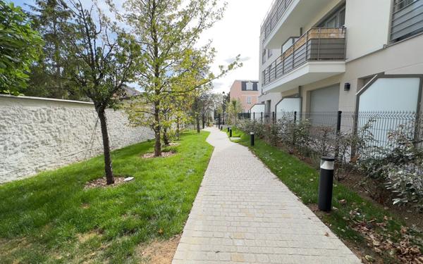 Appartement à vendre    3 pièces • 61,89 m2 Neuilly-Plaisance