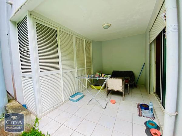 Appartement à vendre 2 pièces 41.92m² Saint-Denis (97400)