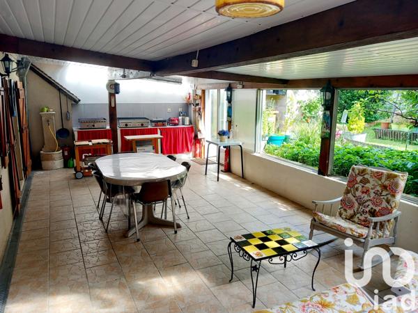 Maison à vendre 10 pièces 160 m² Beaumont-les-Autels