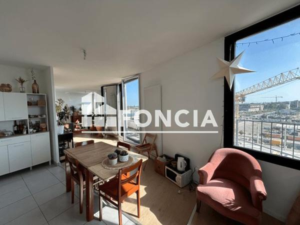 À vendre Appartement 3 pièces 82 m² - Bordeaux 33000