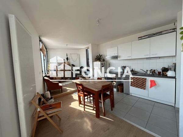 À vendre Appartement 3 pièces 82 m² - Bordeaux 33000