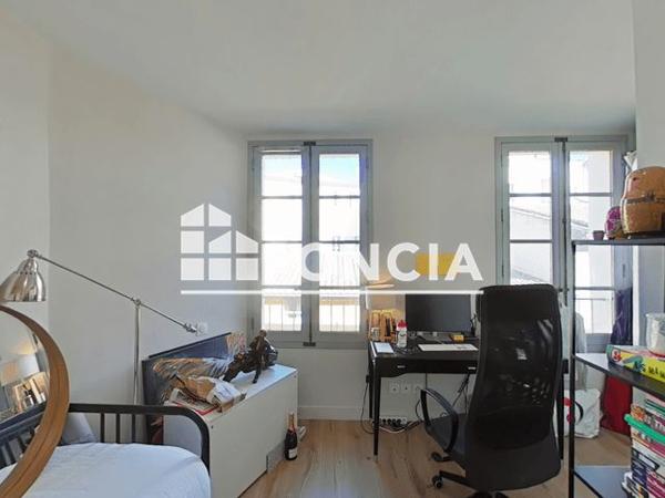 Location Appartement 4 pièces 84.9 m² - 16 RUE MARECHAL JOFFRE Aix En Provence 13100