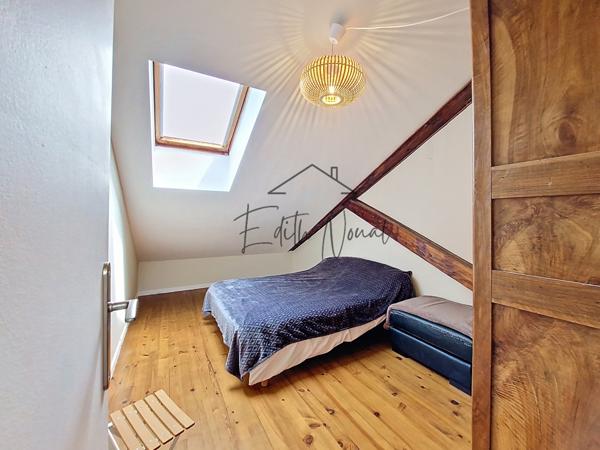 Millau (12100) Appartement de type 5 de Prestige en Dernier Étage – Cœur de Millau