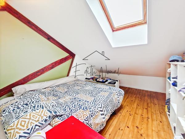 Millau (12100) Appartement de type 5 de Prestige en Dernier Étage – Cœur de Millau