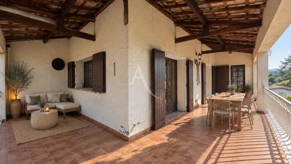 PROPRIETE FORCALQUIER VILLA DEPENDANCE PISCINE HANGAR JARDIN