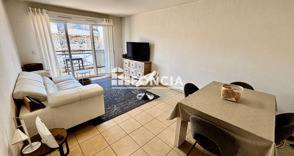 À vendre Appartement 3 pièces 64 m² - Six-fours-les-plages 83140