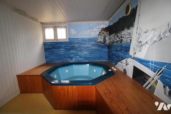 Criquebeuf maison 6 chambres + grand bureau independant