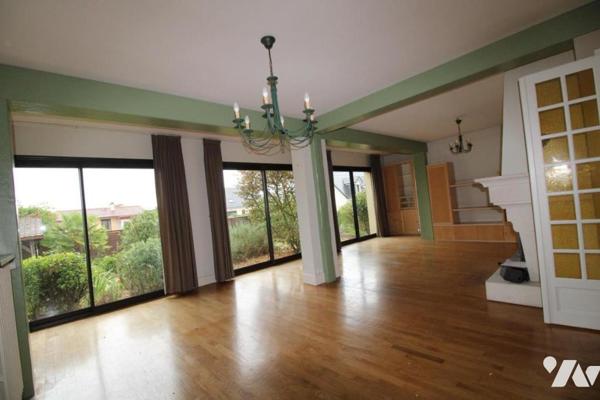 Criquebeuf maison 6 chambres + grand bureau independant