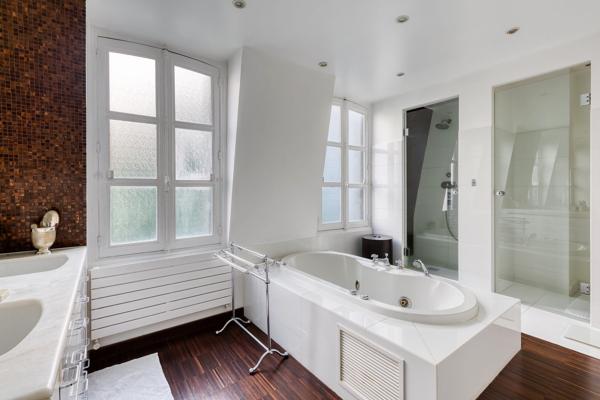 Vente Hôtel particulier Paris 16 7 Pièces 245 m²
