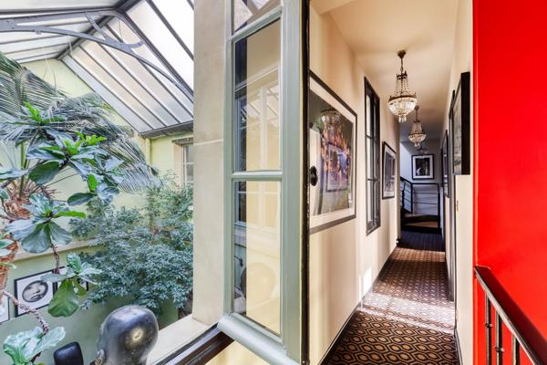 Vente Hôtel particulier Paris 16 7 Pièces 245 m²