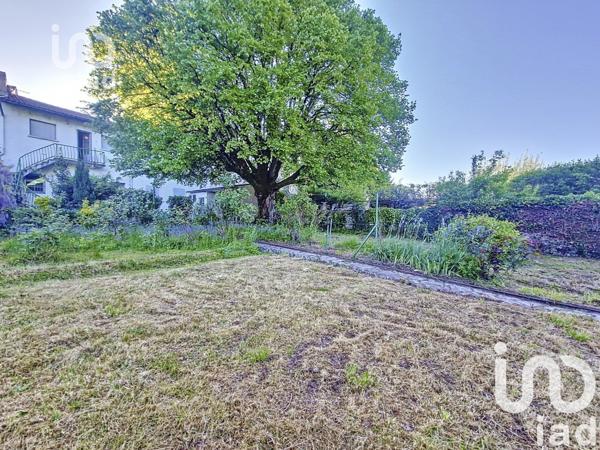 Maison de ville 7 pièces de 196 m² à Cahors (46000)