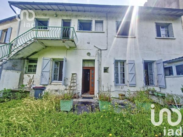 Maison de ville 7 pièces de 196 m² à Cahors (46000)