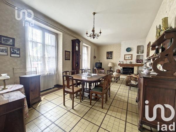 Maison de ville 7 pièces de 196 m² à Cahors (46000)
