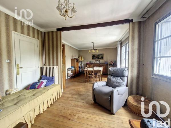 Maison de ville 7 pièces de 196 m² à Cahors (46000)