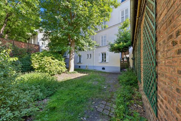 Vente Appartement de luxe Paris 18 2 Pièces 57 m²