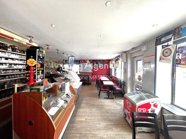 Fonds De Commerce à Saint-Brieuc, 22000 - 184m²