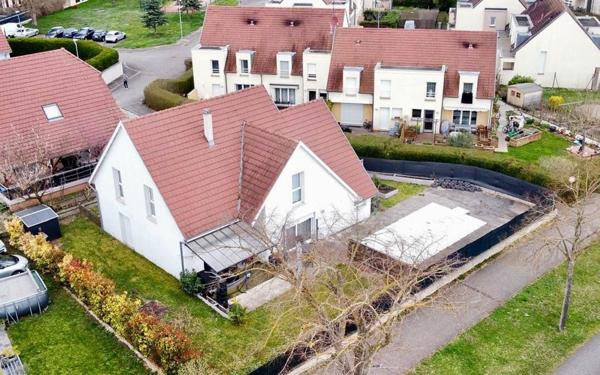 Maison à vendre    5 pièces • 177 m2 Volgelsheim