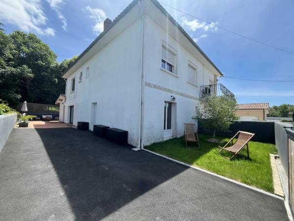 Appartement à vendre |  Ambarès-et-Lagrave |  4 pièces | 87 m²
