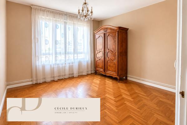 Appartement
         4 pièces
        - 102 m² Exclusivité 425 000 € *