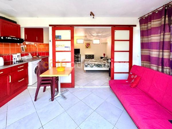 Location
                Appartement60,33 m² - 2 Pièces -
                    SAINT FRANCOIS (97118)