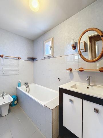 Maison 4 pièces 3 chambres Portes Les Valence.