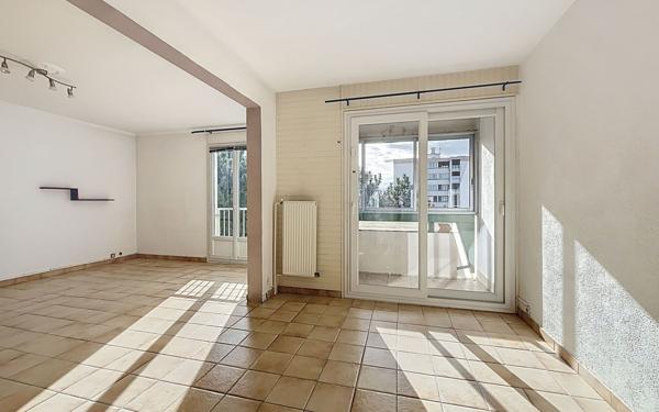 Appartement à vendre    3 pièces • 82,33 m2 Guilherand-Granges