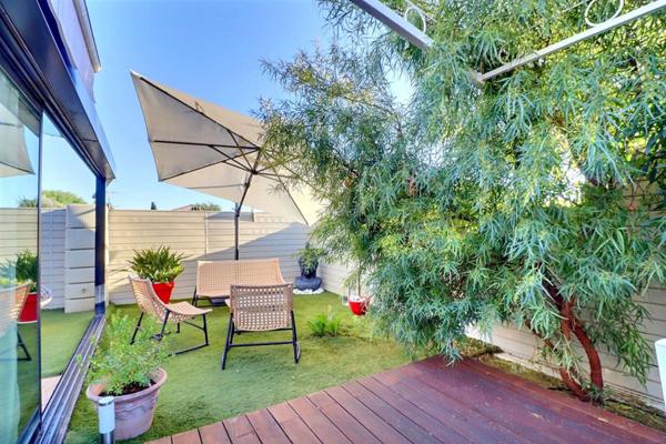 SANARY SUR MER - Les Genêts d'or - A 12 Minutes à pied de la plage de la Gorguette - Au calme absolu - Villa coup de coeur 5 pièces