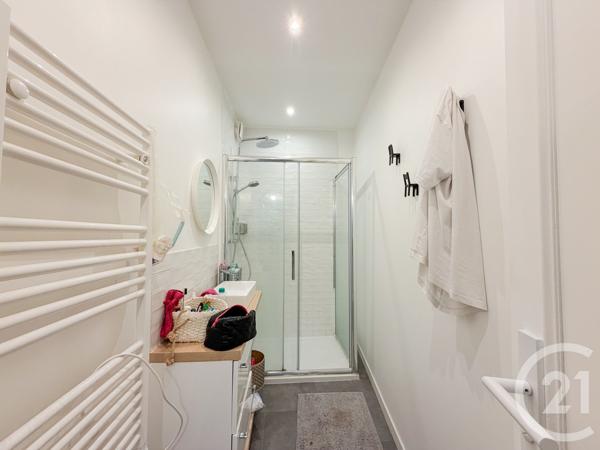 Maison à vendre  6 pièces - 147,07 m 2   DAX  - 40