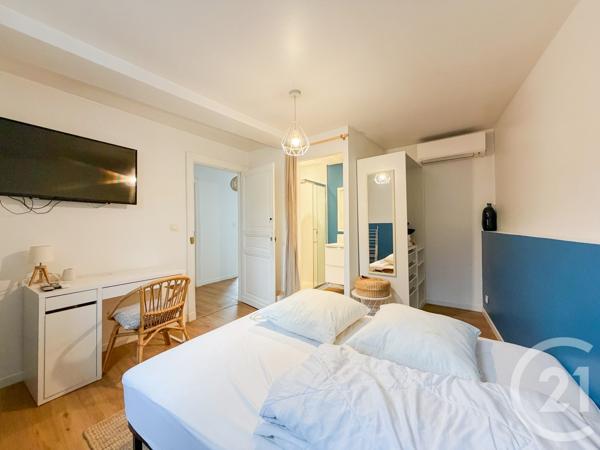 Maison à vendre  6 pièces - 147,07 m 2   DAX  - 40