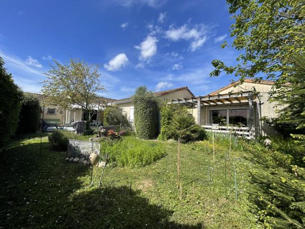 Migné-Auxances (86440) MAISON + APPARTEMENT + STUDIO