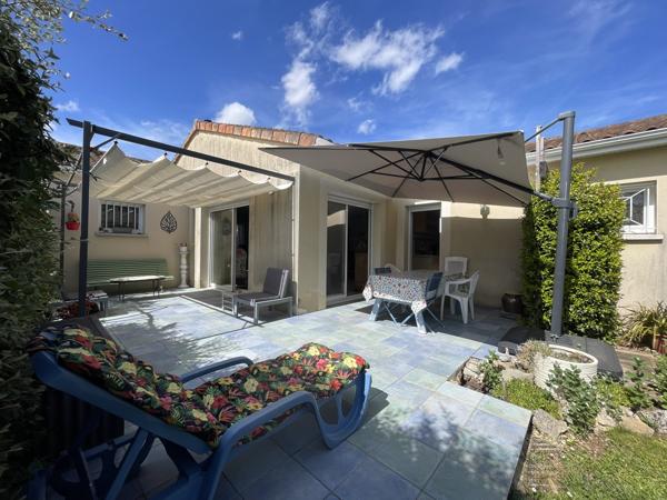 Migné-Auxances (86440) MAISON + APPARTEMENT + STUDIO