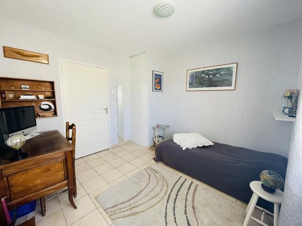 Migné-Auxances (86440) MAISON + APPARTEMENT + STUDIO