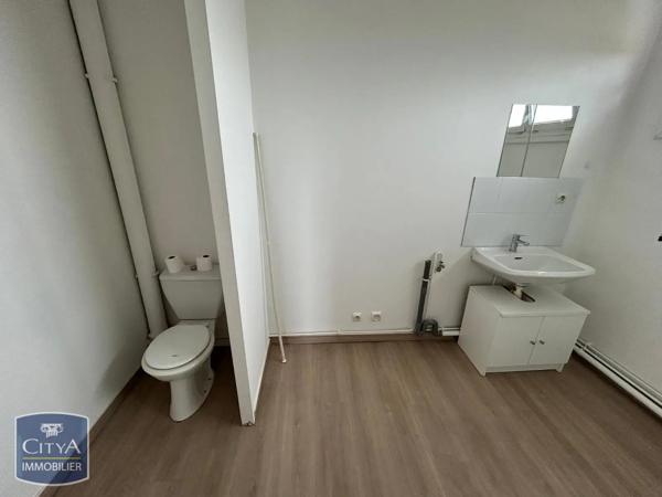 Appartement à louer 2 pièces 54m² Cholet (49300)