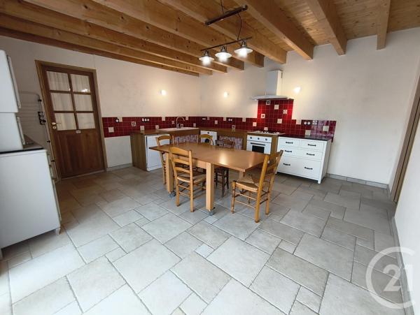 Maison à vendre  7 pièces - 132,96 m 2   PARTHENAY  - 79