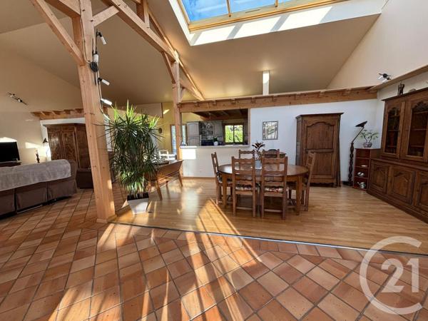 Maison à vendre  7 pièces - 132,96 m 2   PARTHENAY  - 79