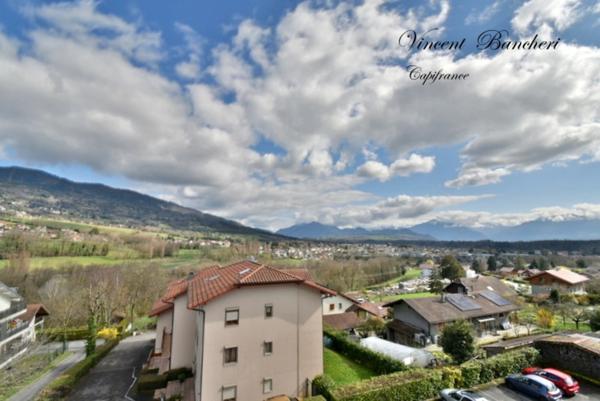 CRANVES-SALES – Appartement T4 traversant 96 m² – Vue exceptionnelle