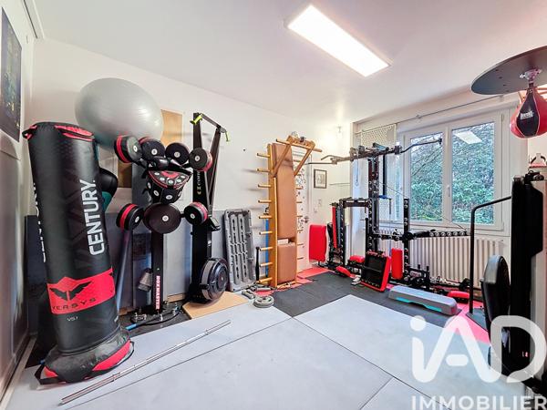 Maison à vendre 9 pièces 446 m² Besançon