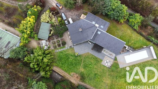 Maison à vendre 9 pièces 446 m² Besançon