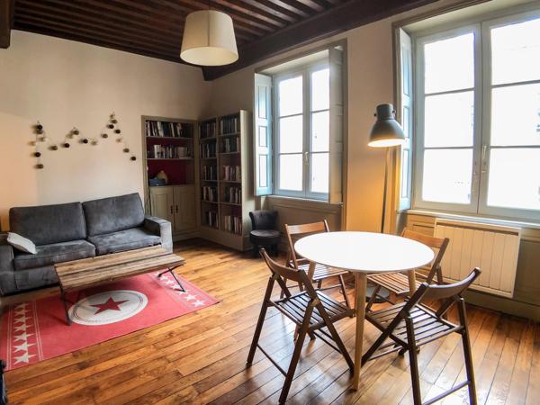T2 MEUBLE – VUE SUR FOURVIERE