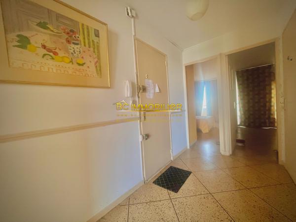 Appartement t3-Vue Mer-65m2-13009 Marseille