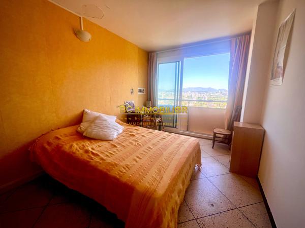 Appartement t3-Vue Mer-65m2-13009 Marseille