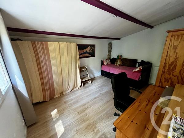 Maison à vendre  5 pièces - 128 m 2   CHATEAUNEUF GRASSE  - 06