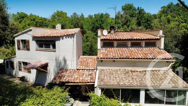 Maison à vendre  5 pièces - 128 m 2   CHATEAUNEUF GRASSE  - 06